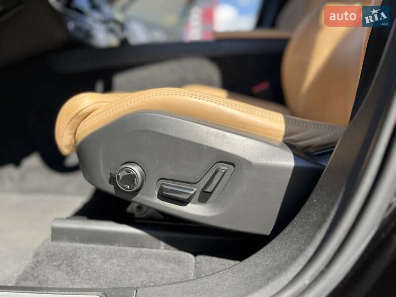 Внедорожник / Кроссовер Volvo XC60 2017 в Киеве фото 28 Внедорожник / Кроссовер Volvo XC60 2017 в Киеве