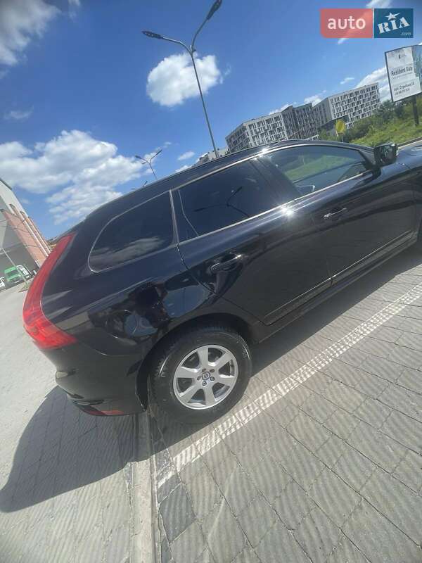 Внедорожник / Кроссовер Volvo XC60 2014 в Львове фото 5 Внедорожник / Кроссовер Volvo XC60 2014 в Львове