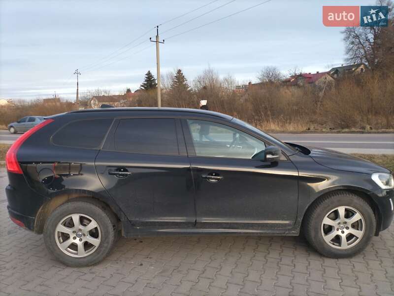 Внедорожник / Кроссовер Volvo XC60 2014 в Львове фото 7 Внедорожник / Кроссовер Volvo XC60 2014 в Львове