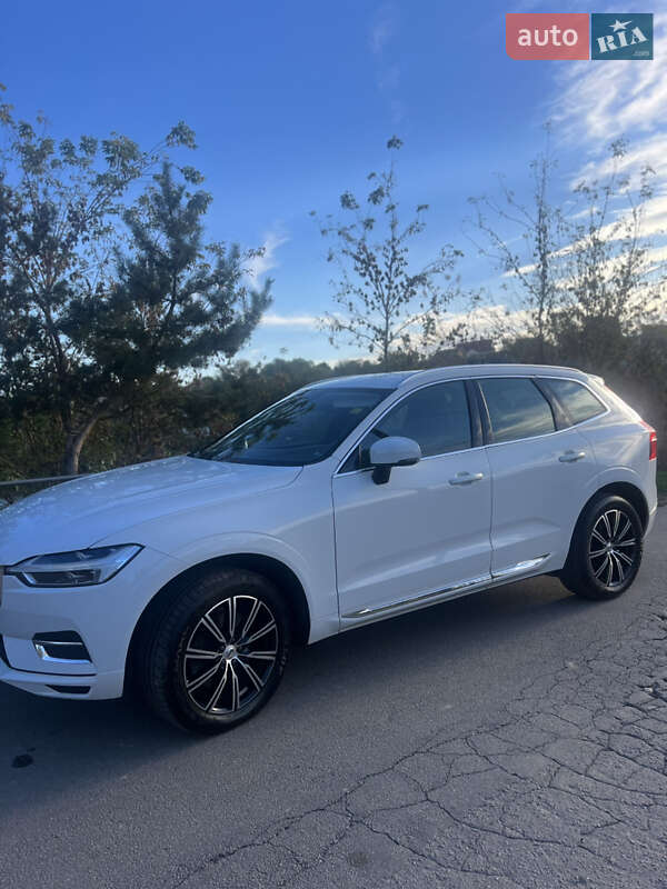 Внедорожник / Кроссовер Volvo XC60 2018 в Виннице