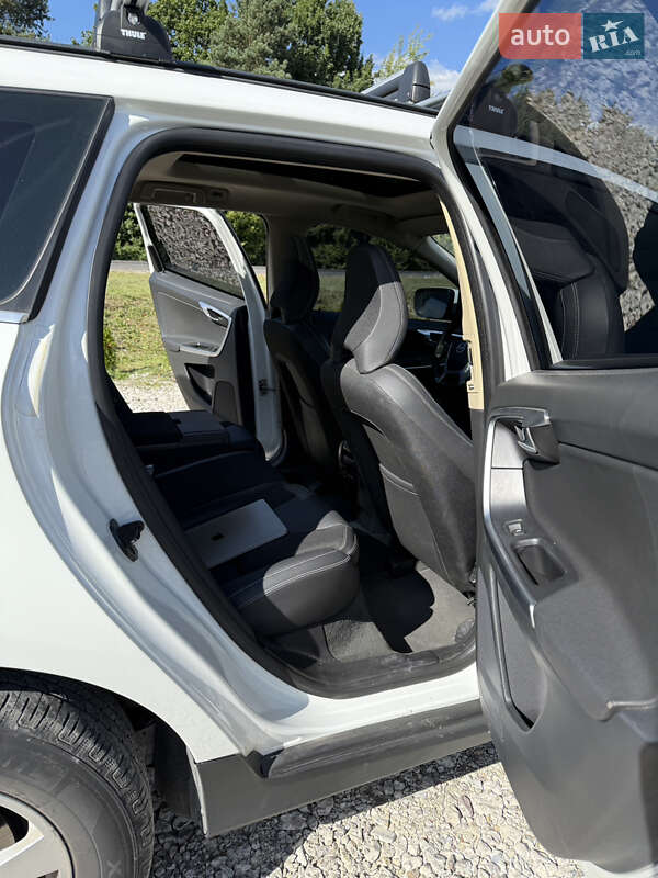 Позашляховик / Кросовер Volvo XC60 2011 в Львові