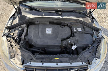 Внедорожник / Кроссовер Volvo XC60 2011 в 