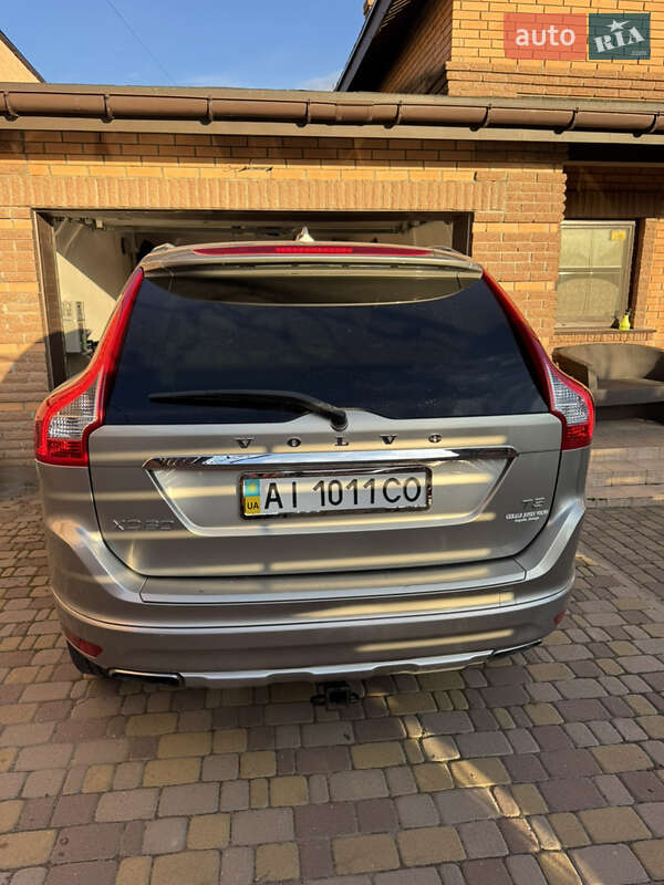 Внедорожник / Кроссовер Volvo XC60 2014 в Киеве