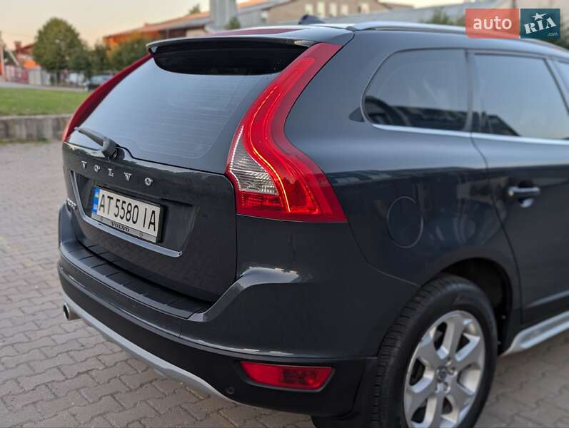 Внедорожник / Кроссовер Volvo XC60 2010 в Ивано-Франковске фото 31 Внедорожник / Кроссовер Volvo XC60 2010 в Ивано-Франковске
