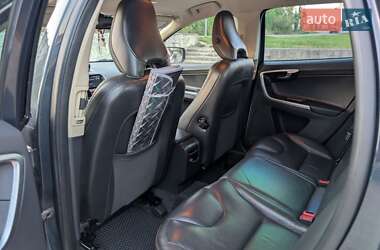 Внедорожник / Кроссовер Volvo XC60 2010 в 