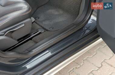 Внедорожник / Кроссовер Volvo XC60 2010 в 
