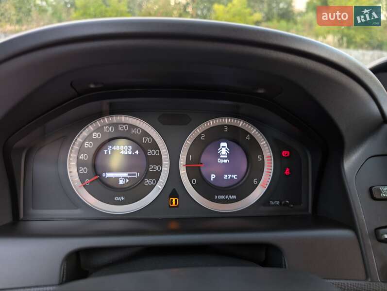 Внедорожник / Кроссовер Volvo XC60 2010 в Ивано-Франковске фото 87 Внедорожник / Кроссовер Volvo XC60 2010 в Ивано-Франковске