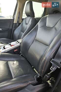 Внедорожник / Кроссовер Volvo XC60 2012 в 