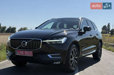 Внедорожник / Кроссовер Volvo XC60 2021 в 