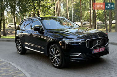 Внедорожник / Кроссовер Volvo XC60 2021 в 