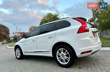 Внедорожник / Кроссовер Volvo XC60 2015 в 