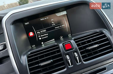 Внедорожник / Кроссовер Volvo XC60 2015 в 