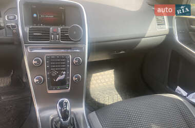 Внедорожник / Кроссовер Volvo XC60 2014 в 