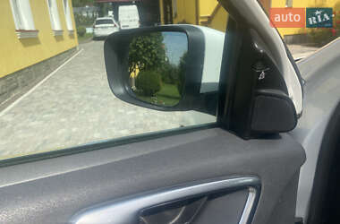 Внедорожник / Кроссовер Volvo XC60 2014 в 