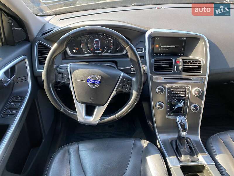 Внедорожник / Кроссовер Volvo XC60 2015 в Львове фото 9 Внедорожник / Кроссовер Volvo XC60 2015 в Львове