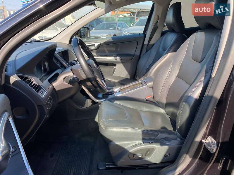 Внедорожник / Кроссовер Volvo XC60 2015 в Львове фото 18 Внедорожник / Кроссовер Volvo XC60 2015 в Львове