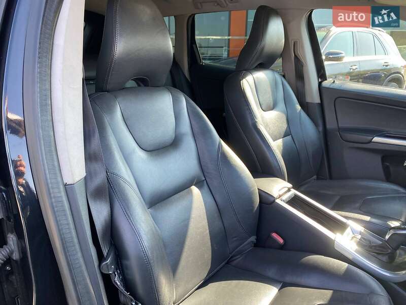 Внедорожник / Кроссовер Volvo XC60 2015 в Львове фото 25 Внедорожник / Кроссовер Volvo XC60 2015 в Львове