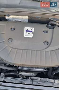 Позашляховик / Кросовер Volvo XC60 2013 в 