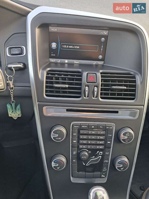 Внедорожник / Кроссовер Volvo XC60 2013 в Полтаве фото 25 Внедорожник / Кроссовер Volvo XC60 2013 в Полтаве