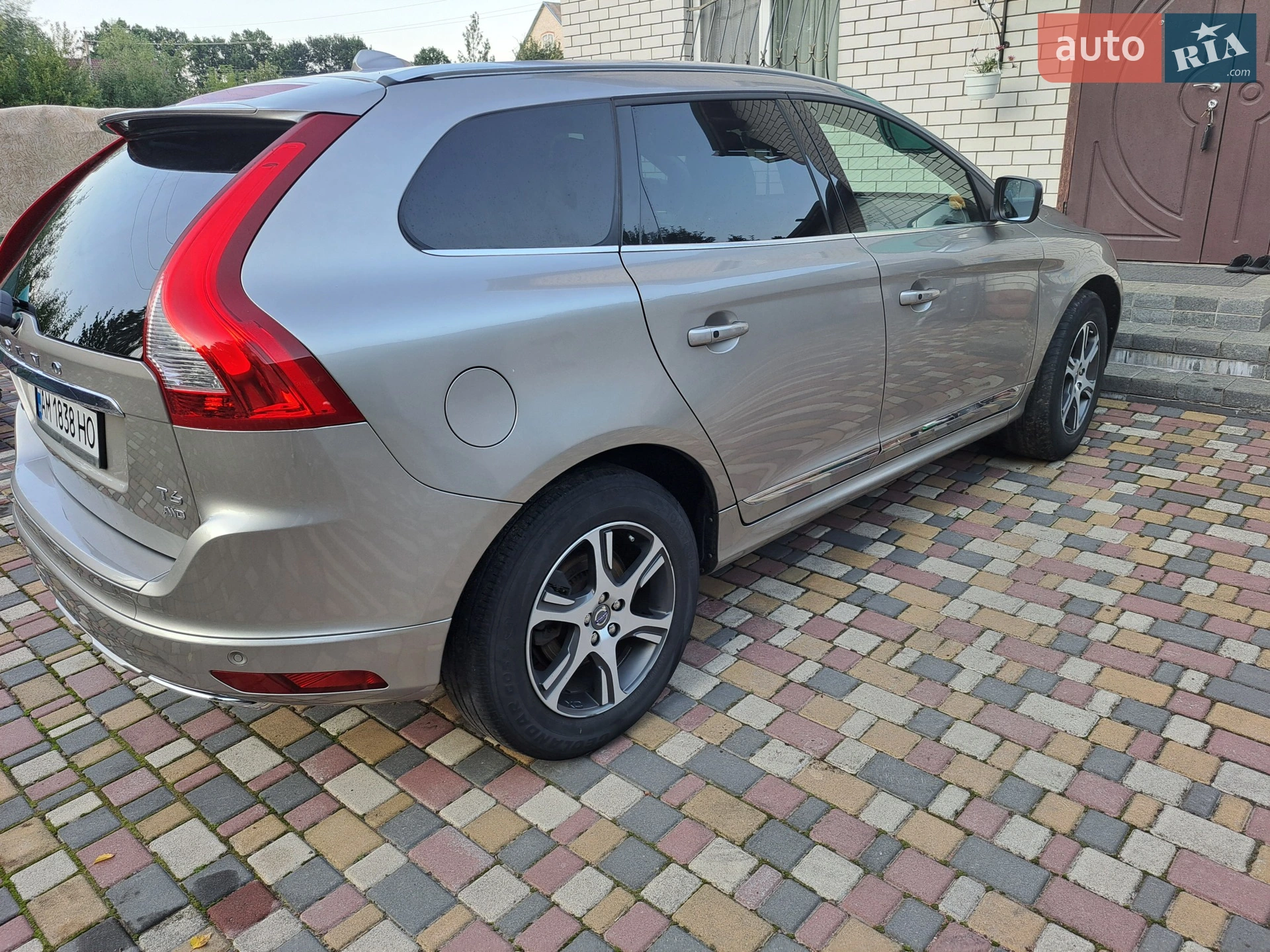 2015 Volvo XC60 - мініатюра 2