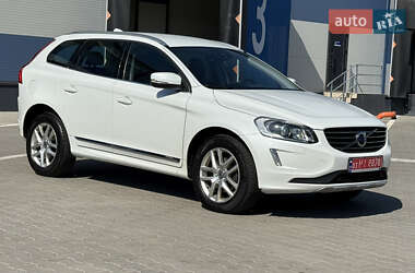 Внедорожник / Кроссовер Volvo XC60 2016 в 