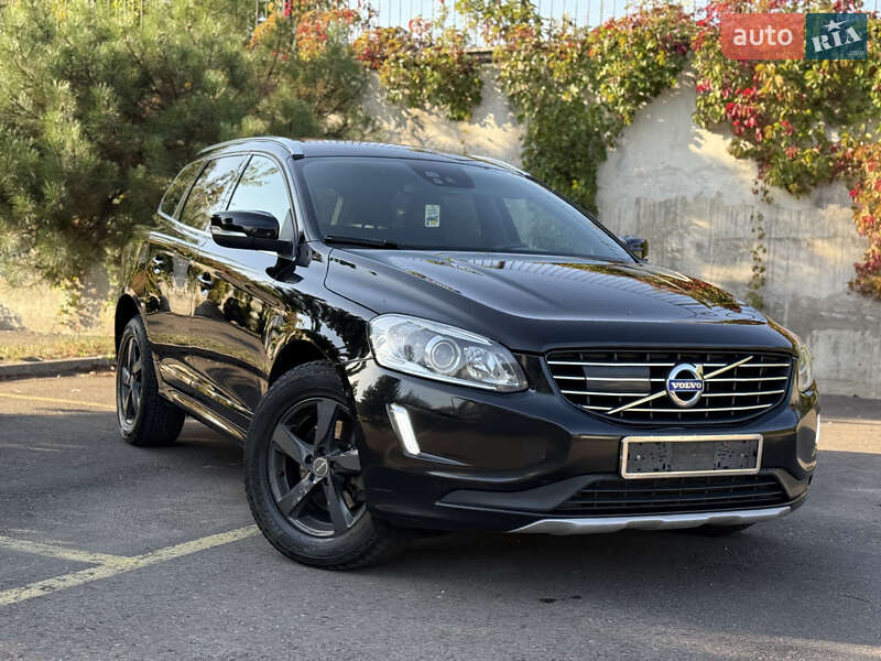 Внедорожник / Кроссовер Volvo XC60 2015 в Ровно