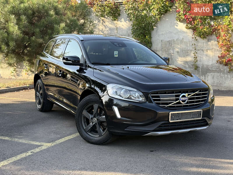 Внедорожник / Кроссовер Volvo XC60 2015 в Ровно