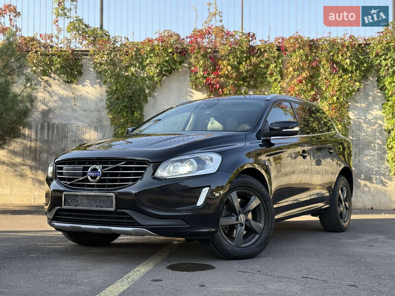 Внедорожник / Кроссовер Volvo XC60 2015 в Ровно