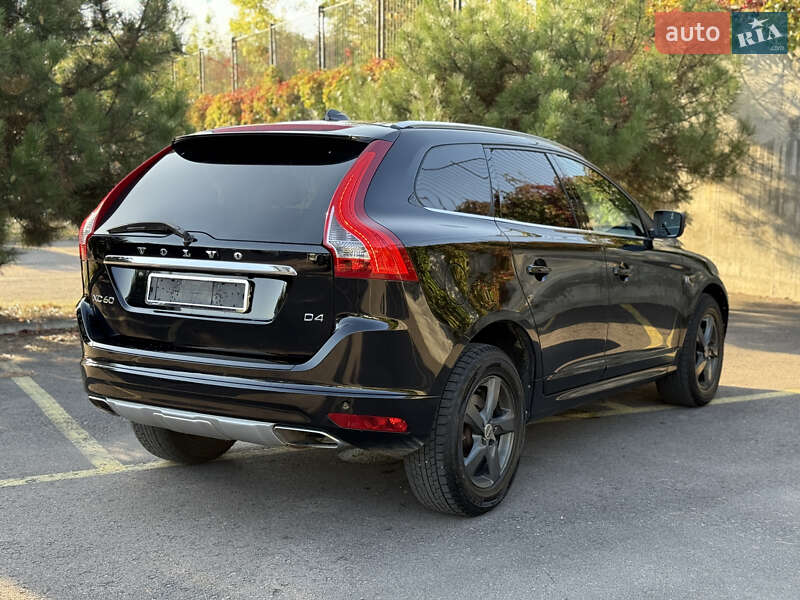 Внедорожник / Кроссовер Volvo XC60 2015 в Ровно