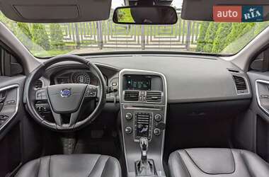 Внедорожник / Кроссовер Volvo XC60 2014 в 