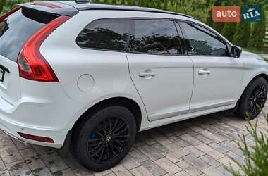 Внедорожник / Кроссовер Volvo XC60 2014 в 