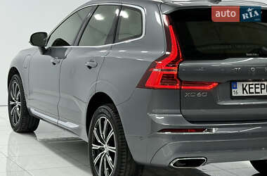 Внедорожник / Кроссовер Volvo XC60 2020 в 