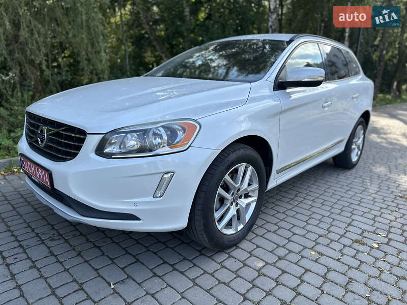 Позашляховик / Кросовер Volvo XC60 2017 в Львові
