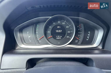 Внедорожник / Кроссовер Volvo XC60 2017 в 