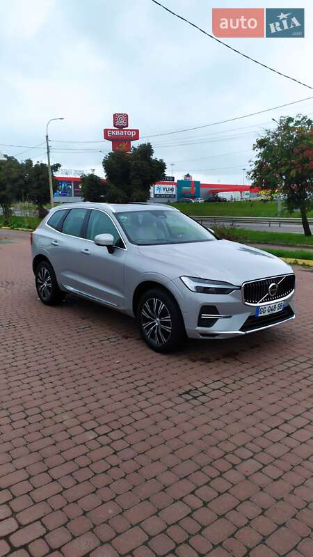 Внедорожник / Кроссовер Volvo XC60 2022 в Ровно