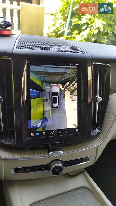 Внедорожник / Кроссовер Volvo XC60 2022 в Ровно
