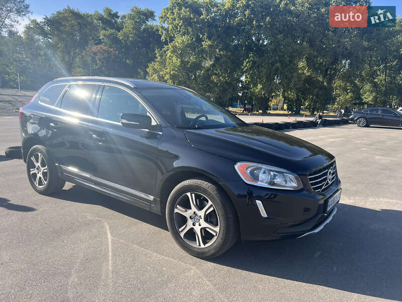 Позашляховик / Кросовер Volvo XC60 2013 в Києві