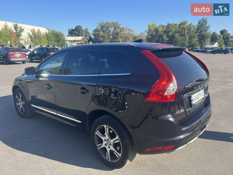 Позашляховик / Кросовер Volvo XC60 2013 в Києві