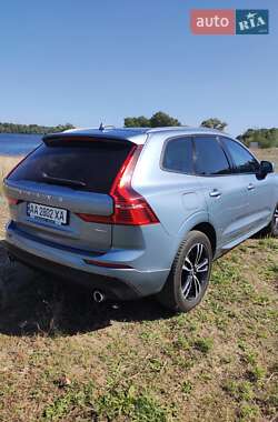 Внедорожник / Кроссовер Volvo XC60 2018 в 