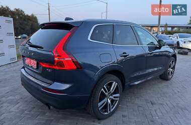 Внедорожник / Кроссовер Volvo XC60 2018 в 