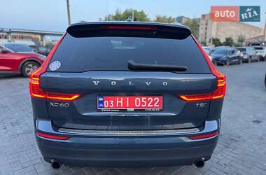 Внедорожник / Кроссовер Volvo XC60 2018 в 