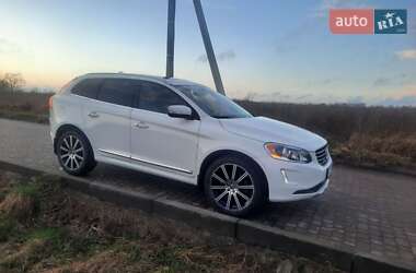 Внедорожник / Кроссовер Volvo XC60 2014 в 