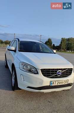 Внедорожник / Кроссовер Volvo XC60 2015 в Косове