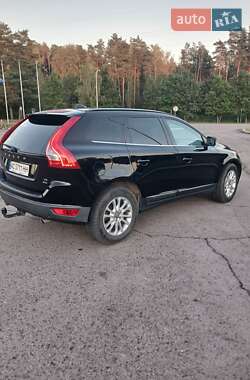 Внедорожник / Кроссовер Volvo XC60 2010 в 