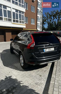 Внедорожник / Кроссовер Volvo XC60 2014 в 