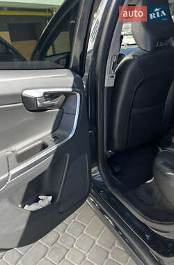 Внедорожник / Кроссовер Volvo XC60 2014 в 