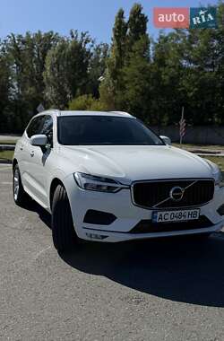 Внедорожник / Кроссовер Volvo XC60 2019 в 
