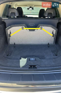 Внедорожник / Кроссовер Volvo XC60 2012 в 