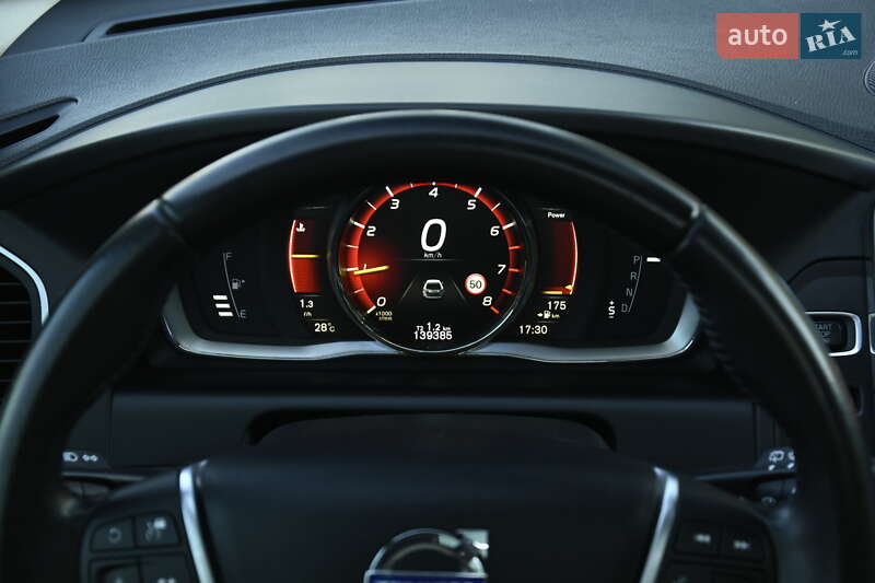 Внедорожник / Кроссовер Volvo XC60 2017 в Бердичеве