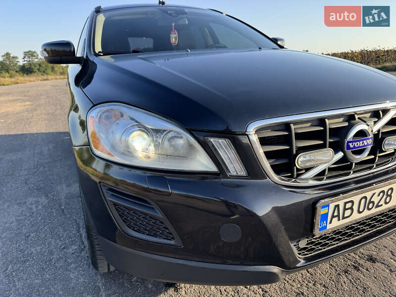 Внедорожник / Кроссовер Volvo XC60 2012 в Баре